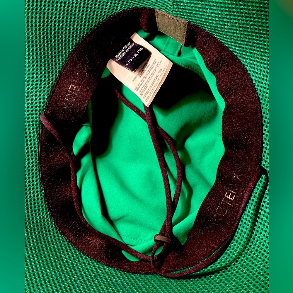 ARC’TERYX Sinsolo Unisex Bucket Hat ☀️
